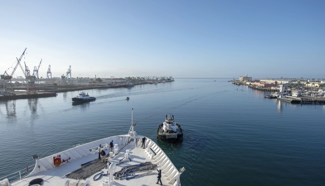 Acá podemos ver una instantánea de la bahía y Puerto de Los Ángeles. Acá podemos ver una instantánea de la bahía y Puerto de Los Ángeles.