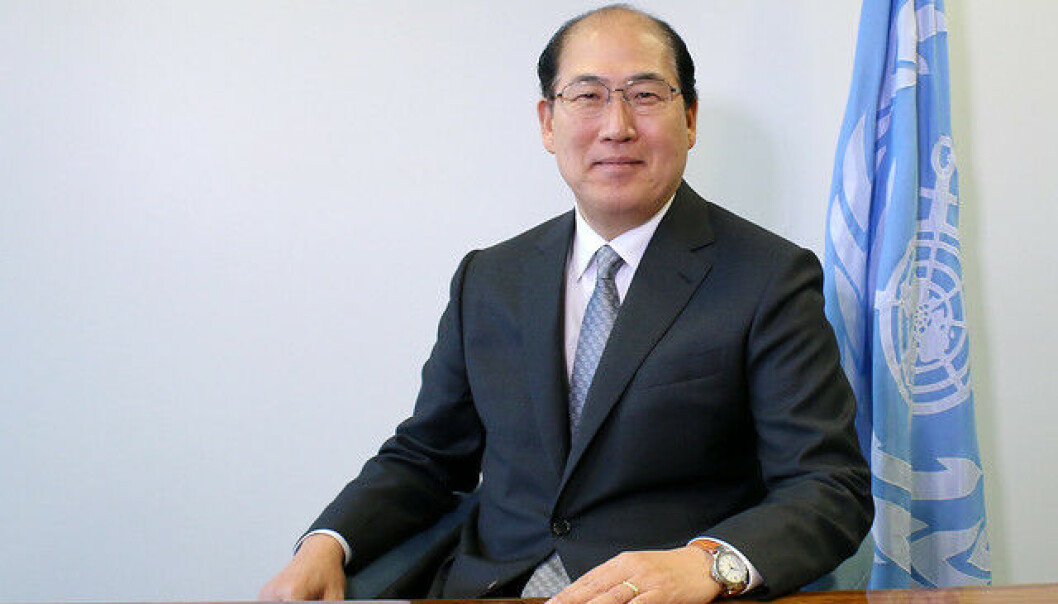 Kitack Lim, Secretario General de la OMI. La institución promueve planes para descarbonizar el transporte marítimo. Kitack Lim, Secretario General de la OMI. La institución promueve planes para descarbonizar el transporte marítimo.