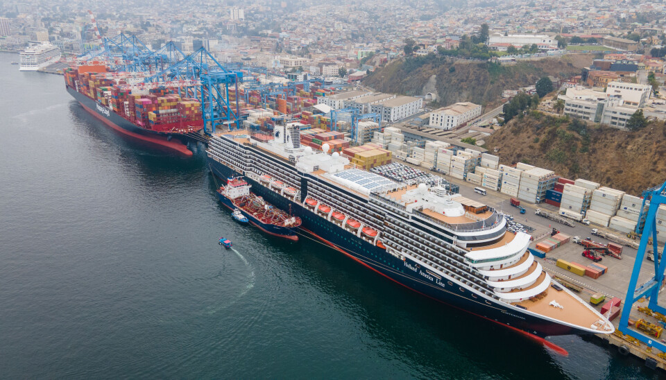 La temporada se extenderá hasta el 9 de abril en Valparaíso. En la imagen se aprecia al Oomsterdam en su primera recalada en ese puerto.