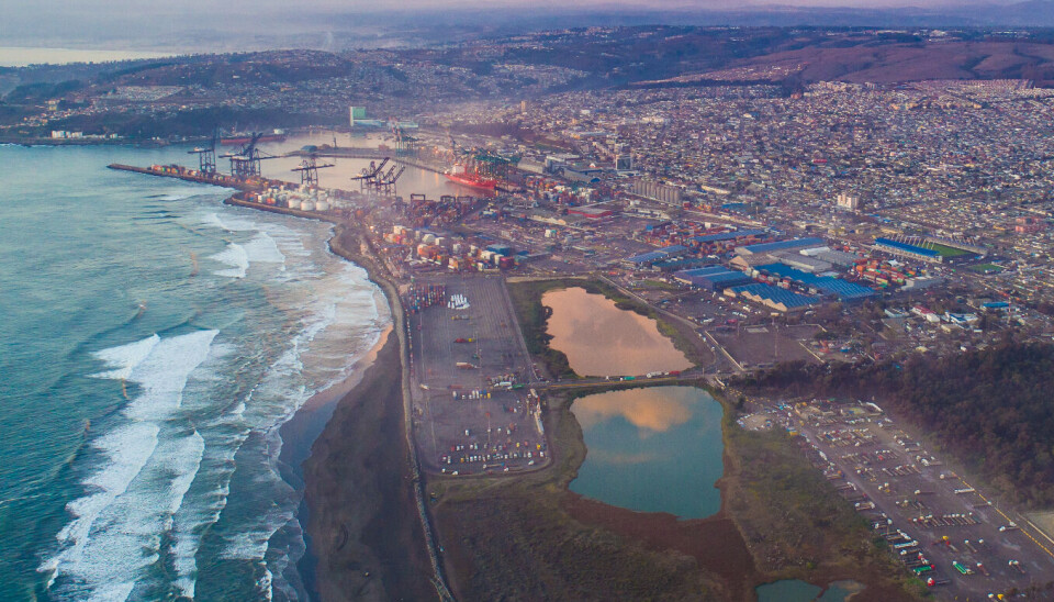 La imagen muestra la ubicación de las lagunas Ojos de Mar, en una zona de expansión del puerto.