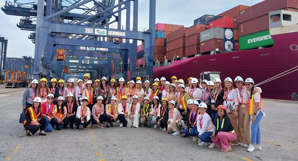 Participantes del primer encuentro del Programa de Liderazgo Femenino para el sector Marítimo-Portuario.