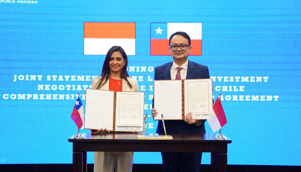 Subsecretaria Claudia Sanhueza en la firma del acuerdo comercial con Indonesia.